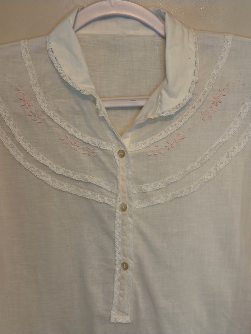 Vintage White Cotton Nightgown Embroidered Lace Trim Cottagecore Sleep Dress - Picture 3 of 6